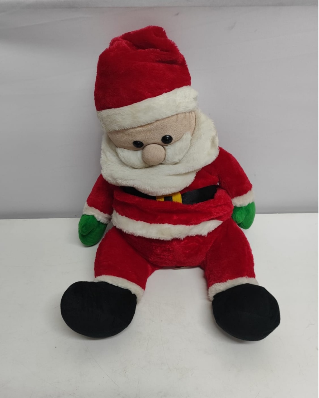 Papai Noel de Pelúcia Gg (Natal) - BBFestasAluguel 