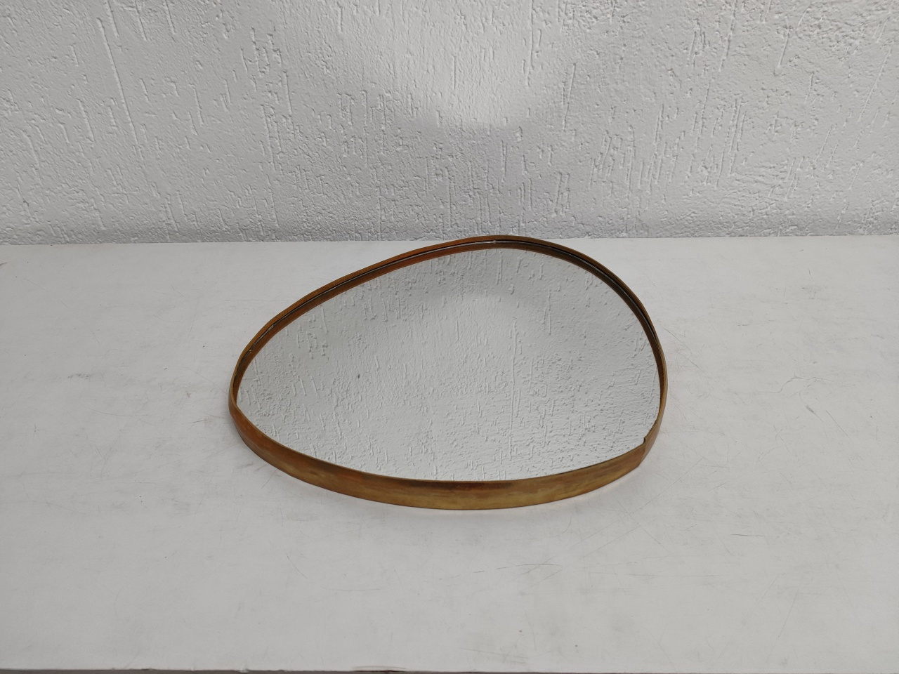 Boleira Espelhada Orgânico Dourada M 4Cm Alt X 46Cm Larg X 40Cm Comp  - BB Festas Aluguel 