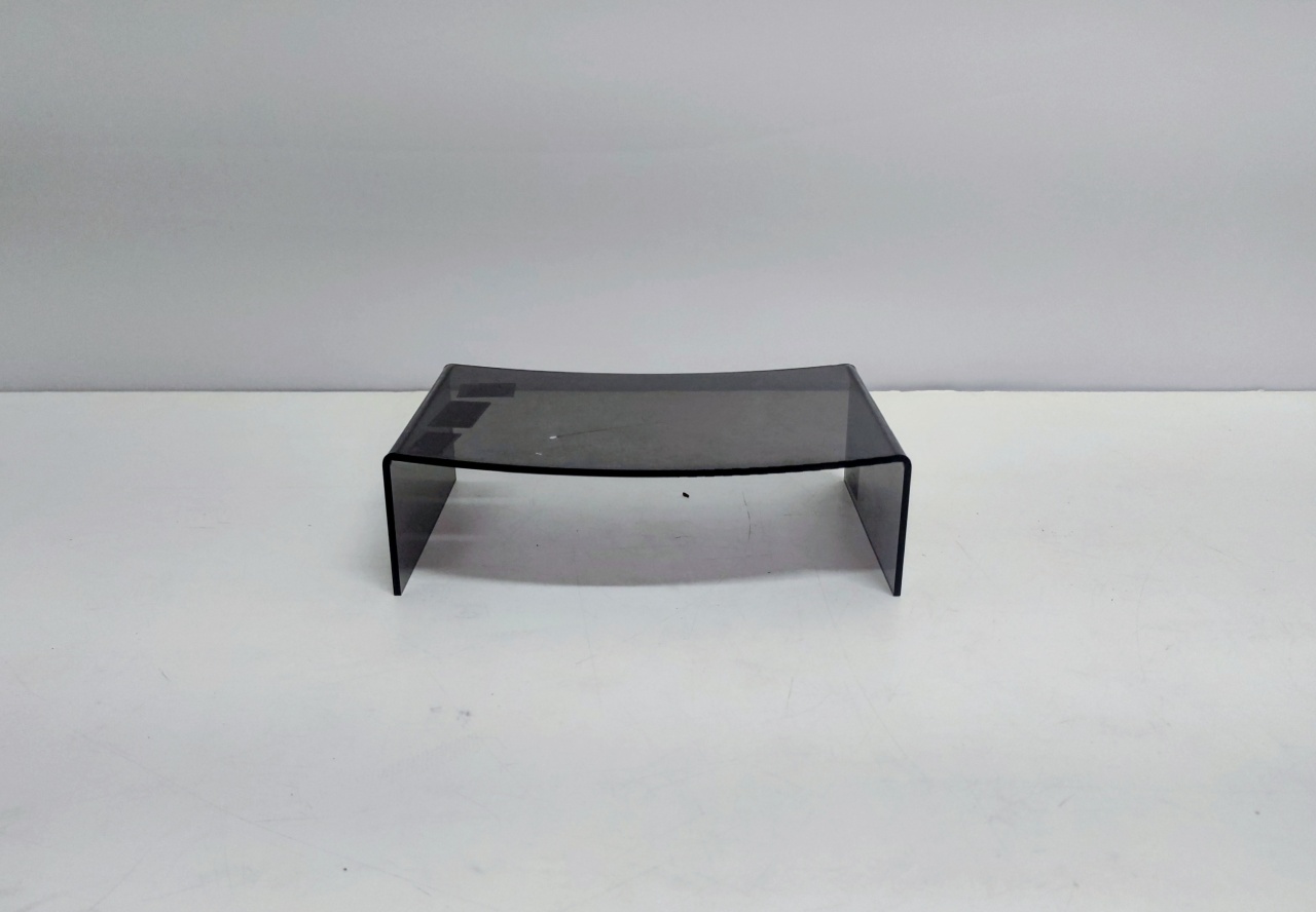 Suporte Acrílico Preto P 6Cm Alt X 20Cm Larg X 13Cm Comp - BBFestasAluguel 