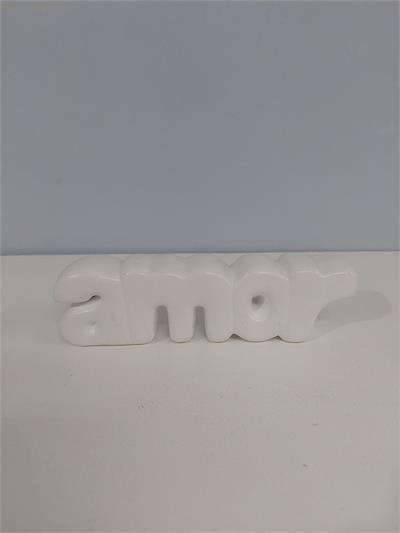 Letreiro Amor Louça Branca Alt 7Cm X 23Cm X 5Cm - BB Festas Aluguel 