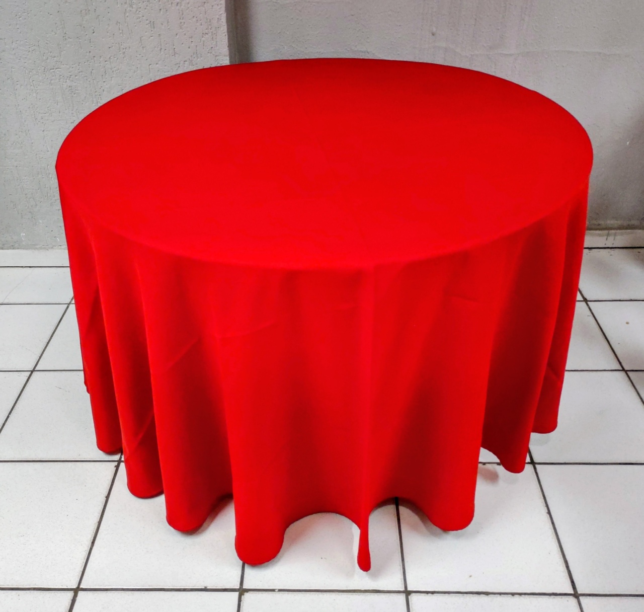 Toalha Redonda Vermelho - BBFestasAluguel 