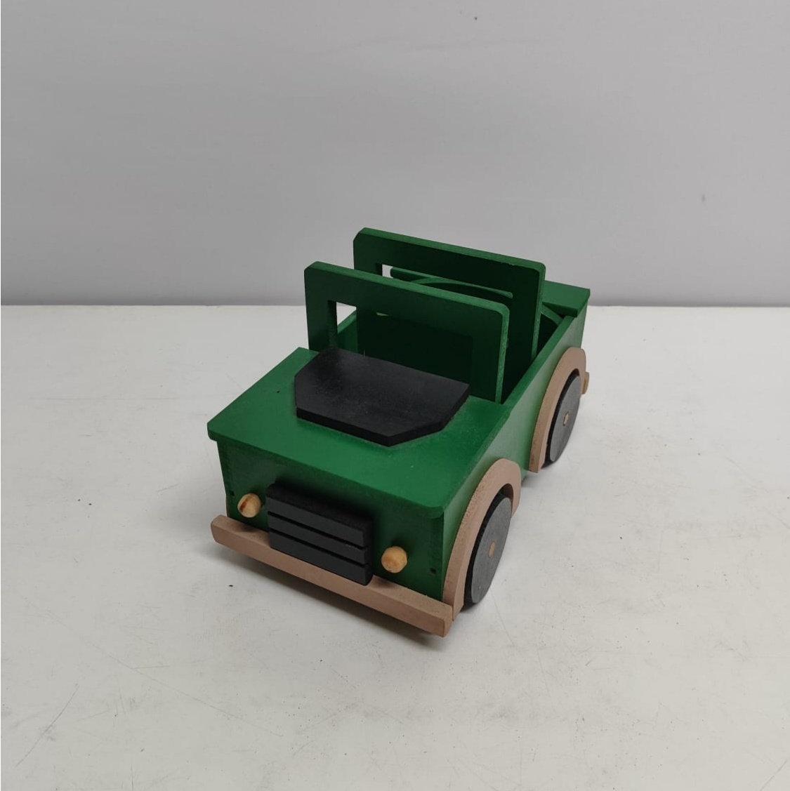 Jipe Mdf Safari Verde 15Cm Alt X 15Cm Larg X 25Cm Comp - BBFestasAluguel 