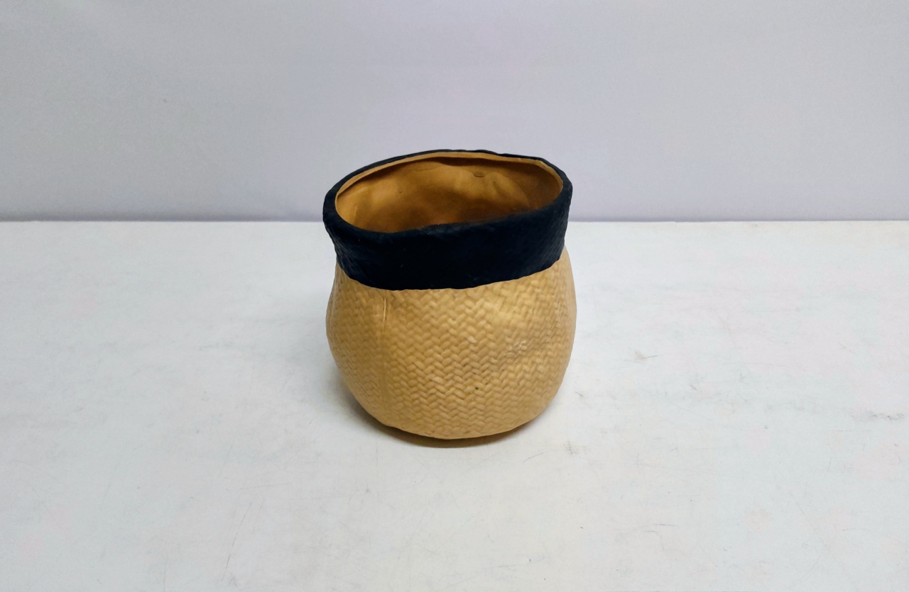 Vaso Orgânico Bege/Areia 17Cm Alt X 17 Diametro - BB Festas Aluguel 