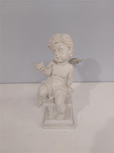 Anjo Sentado Em Pilar Com Asa Prateada Alt 25Cm X 10Cm X 10Cm - BB Festas Aluguel 