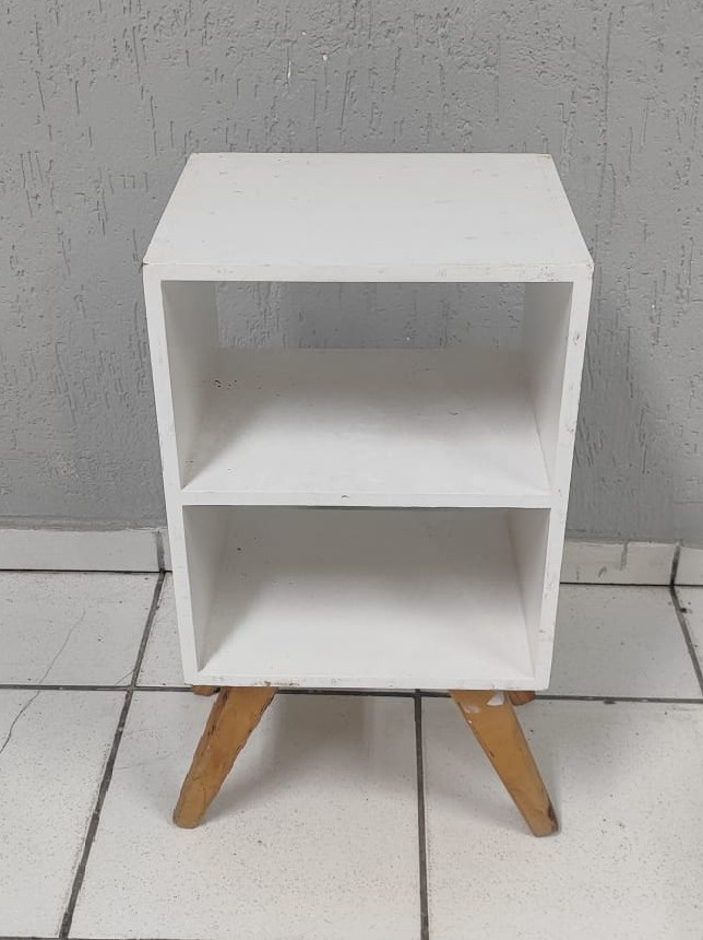 Nicho Vazado P Branco 65Cm Alt X 35Cm X 28Cm  - BB Festas Aluguel 