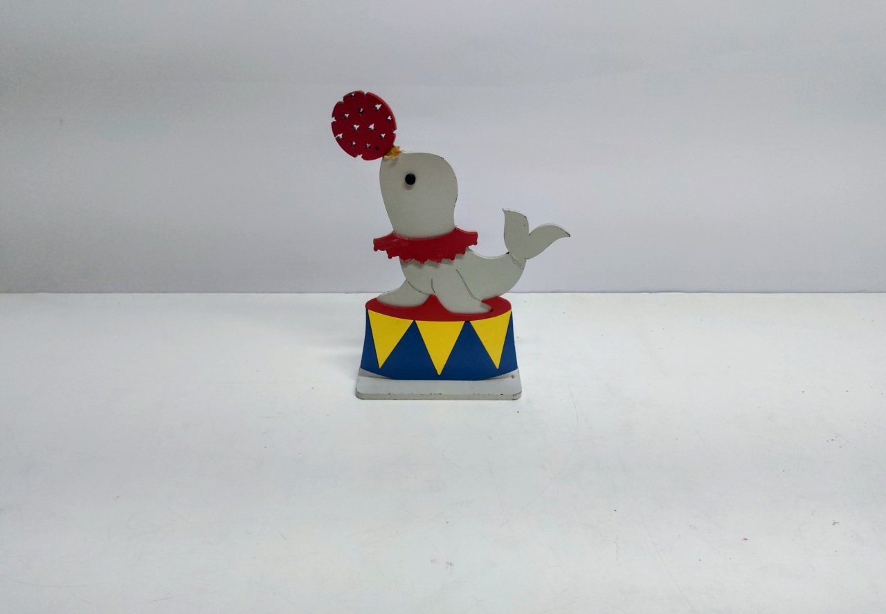 Totem Foca 21Cm Alt X 14Cm Larg  - BB Festas Aluguel 