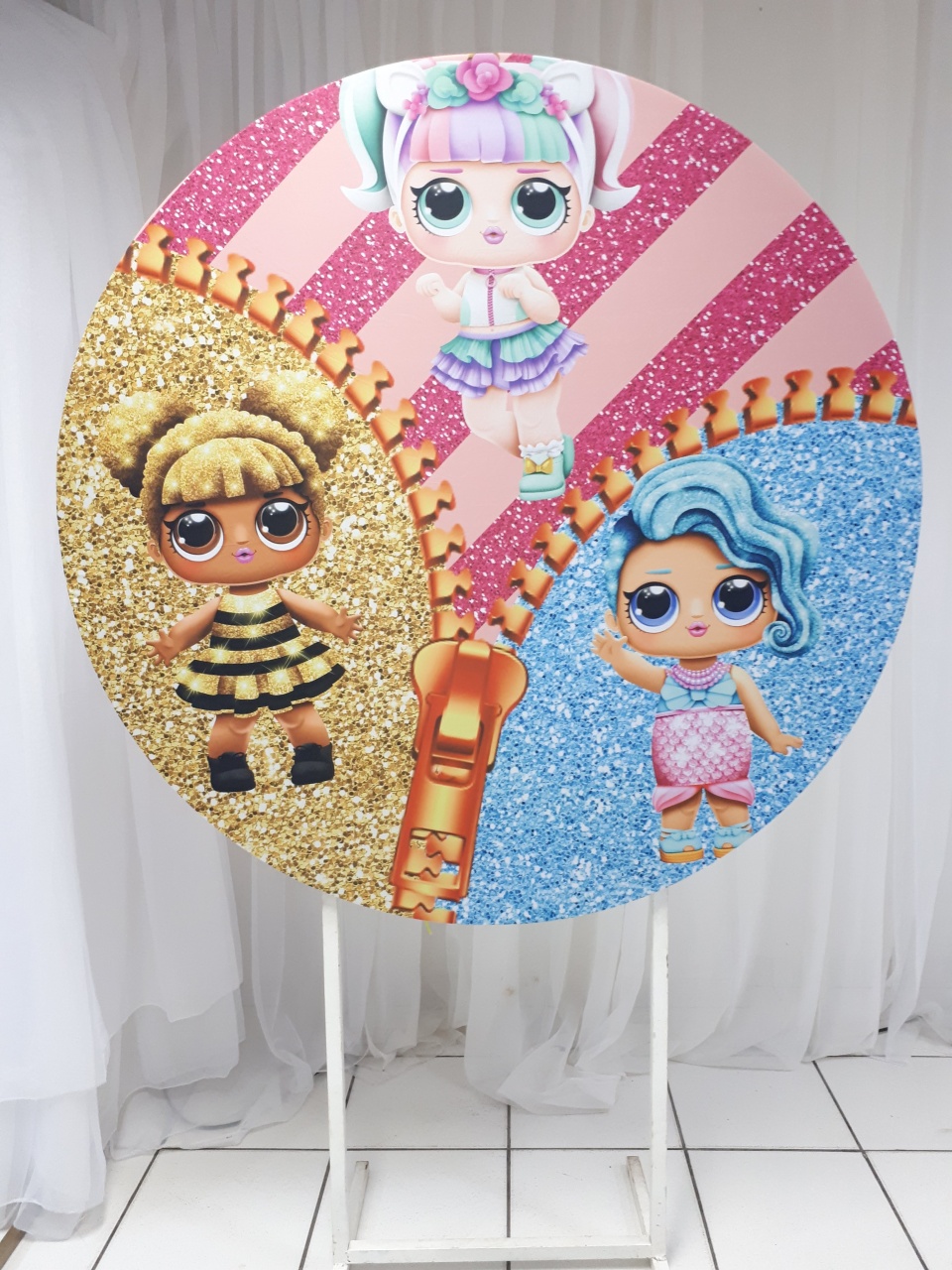 Painel Sublimado Redondo Lol 1,30Cm  - BB Festas Aluguel 
