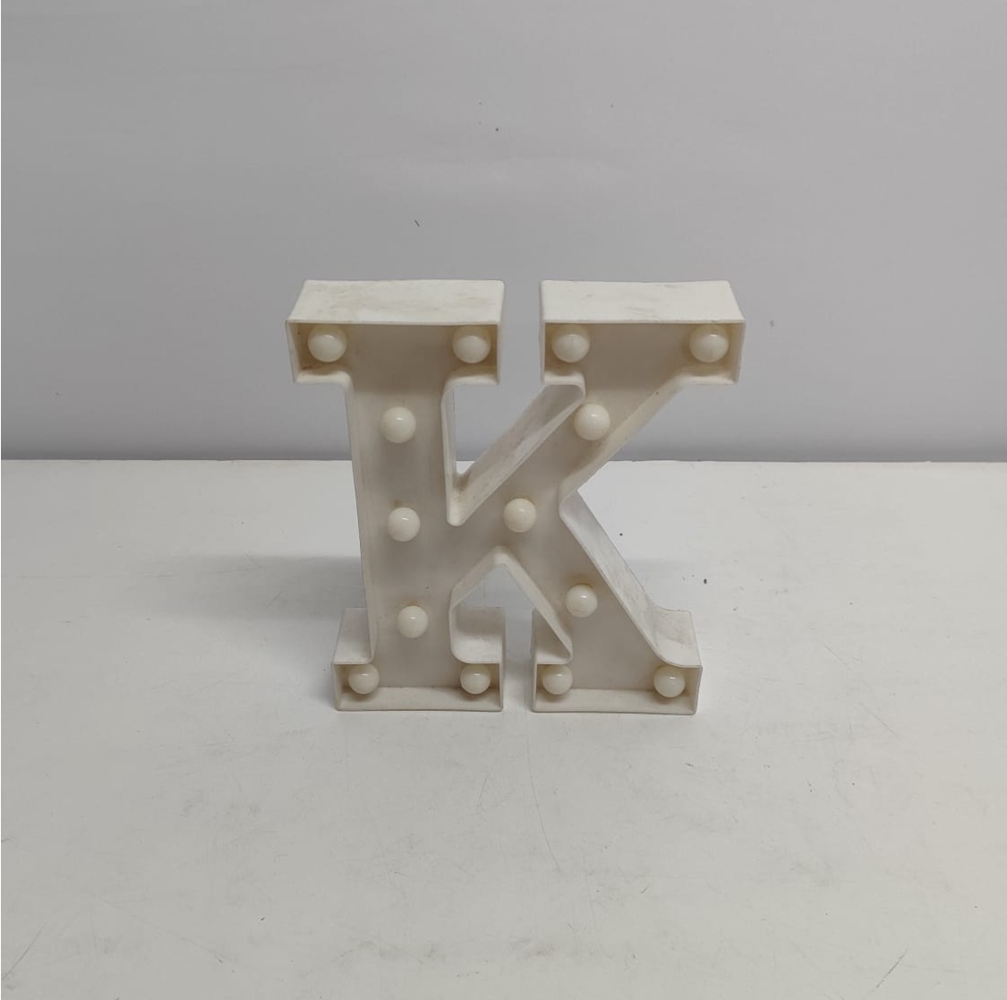 Letra K Led de Mesa   - BB Festas Aluguel 