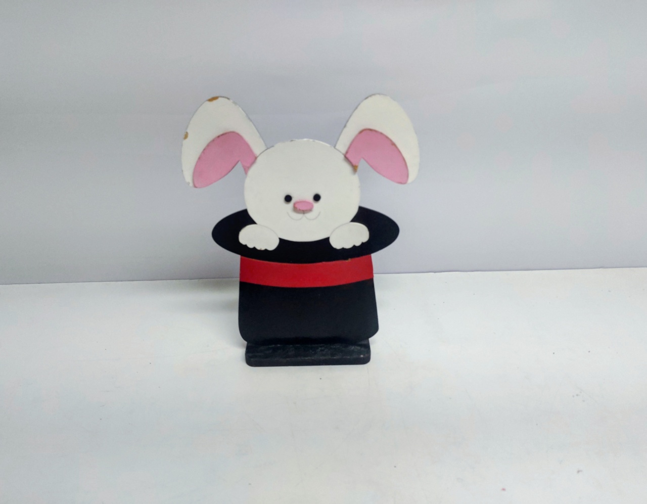 Totem Coelho Mágico 23Cm Alt X 15Cm Larg  - BB Festas Aluguel 