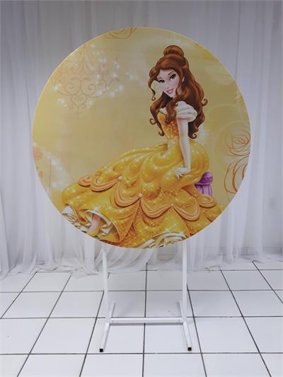 Painel Sublimado Redondo Bela 1,30Cm - BB Festas Aluguel 