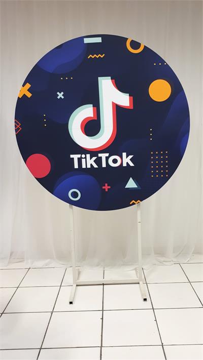 Painel Sublimado Redondo Tiktok 1,30Cm - BB Festas Aluguel 