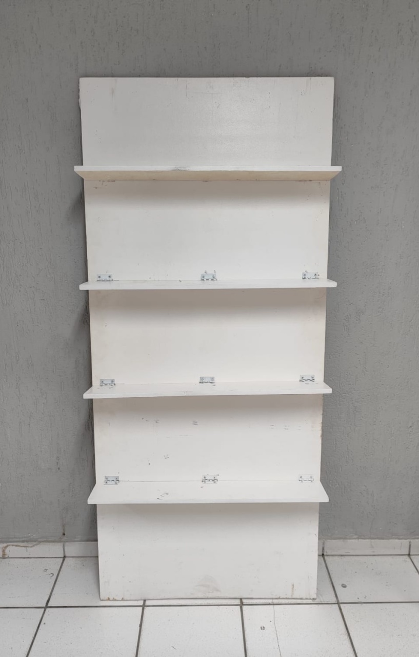 Painel Pratilheira Branco 1,80M X 80Cm  - BB Festas Aluguel 