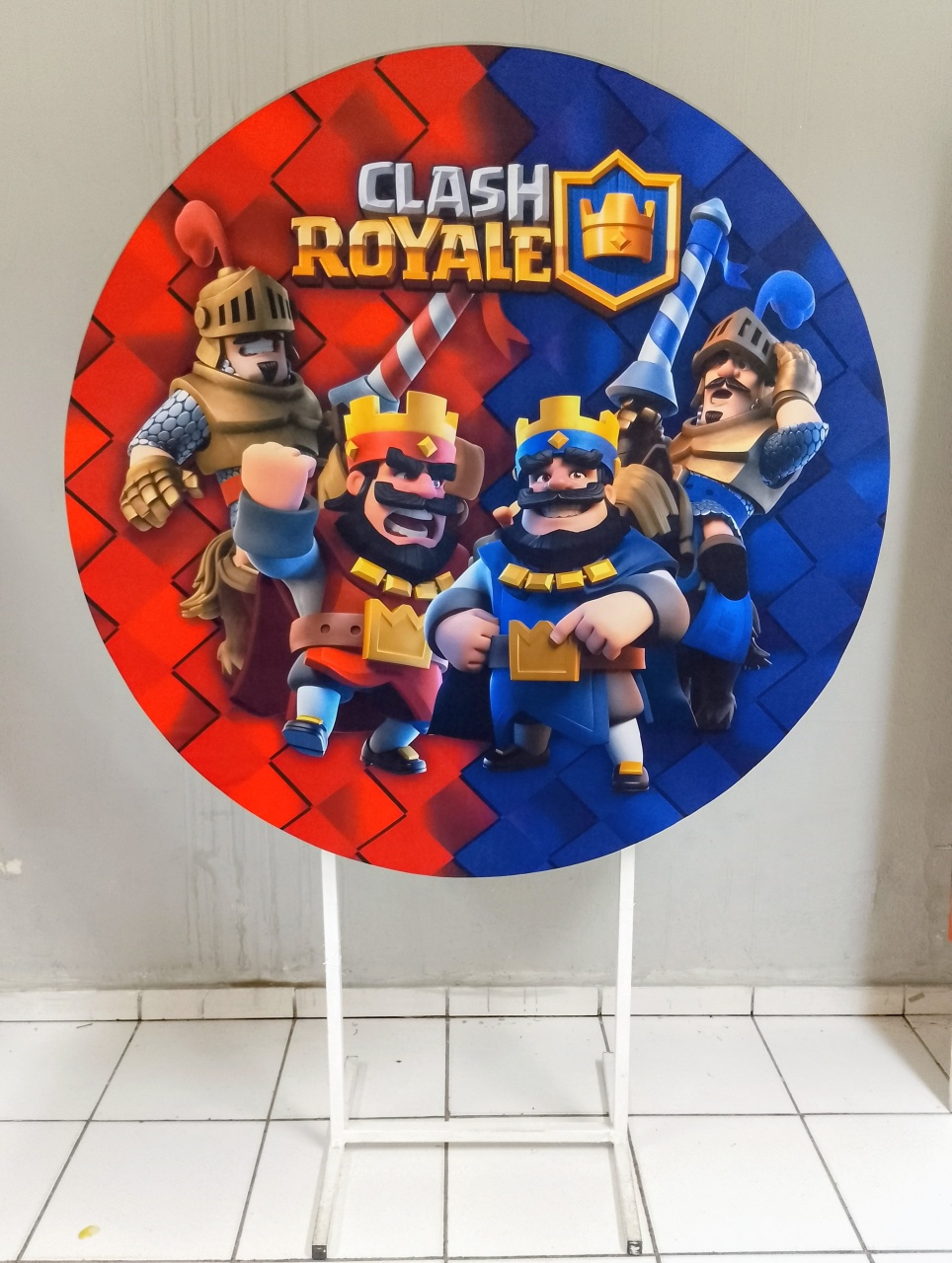 Painel Sublimado Redondo 1,30M Clash Royale (Bb Festas) - BB Festas Aluguel 
