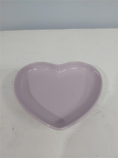 Bandeja Coração P Lilás Candy 3Cm Alt 16Cm Larg X 18Cm Comp - BB Festas Aluguel 