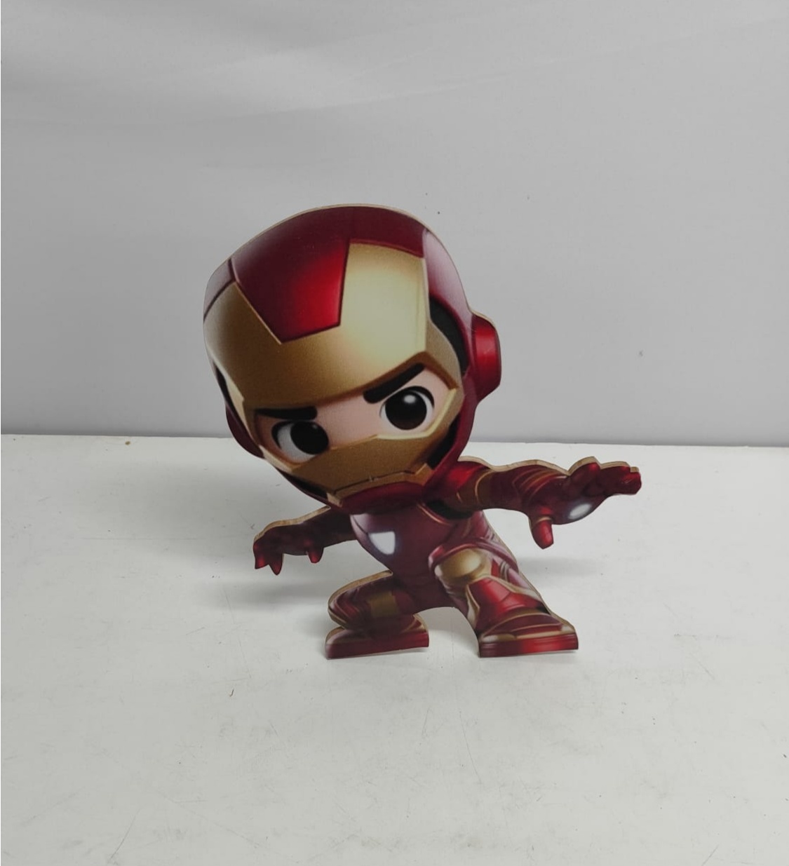 Totem Homem de Ferro Baby (Herois) 35Cm Alt X 28Cm Larg - BBFestasAluguel 