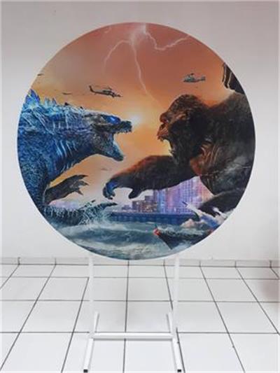 Painel Sublimado Redondo King Kong Vs Godzilla 1,30Cm - BB Festas Aluguel 