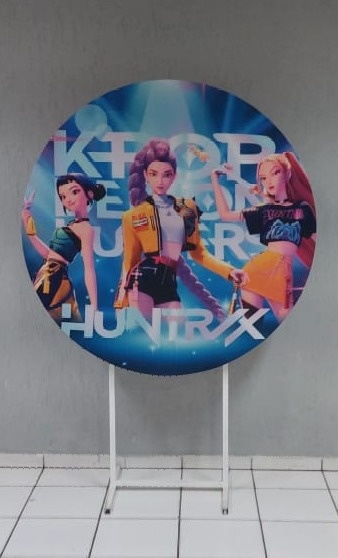 Painel Huntrx 1,30M (Bb Festas) - BB Festas Aluguel 
