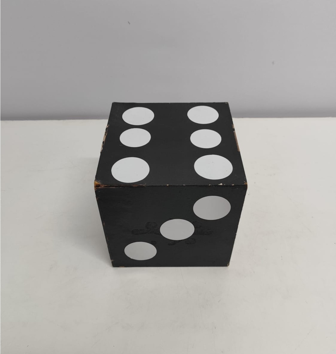 Cubo Dado Preto 15Cm Alt X 15Cm X 15Cm - BB Festas Aluguel 