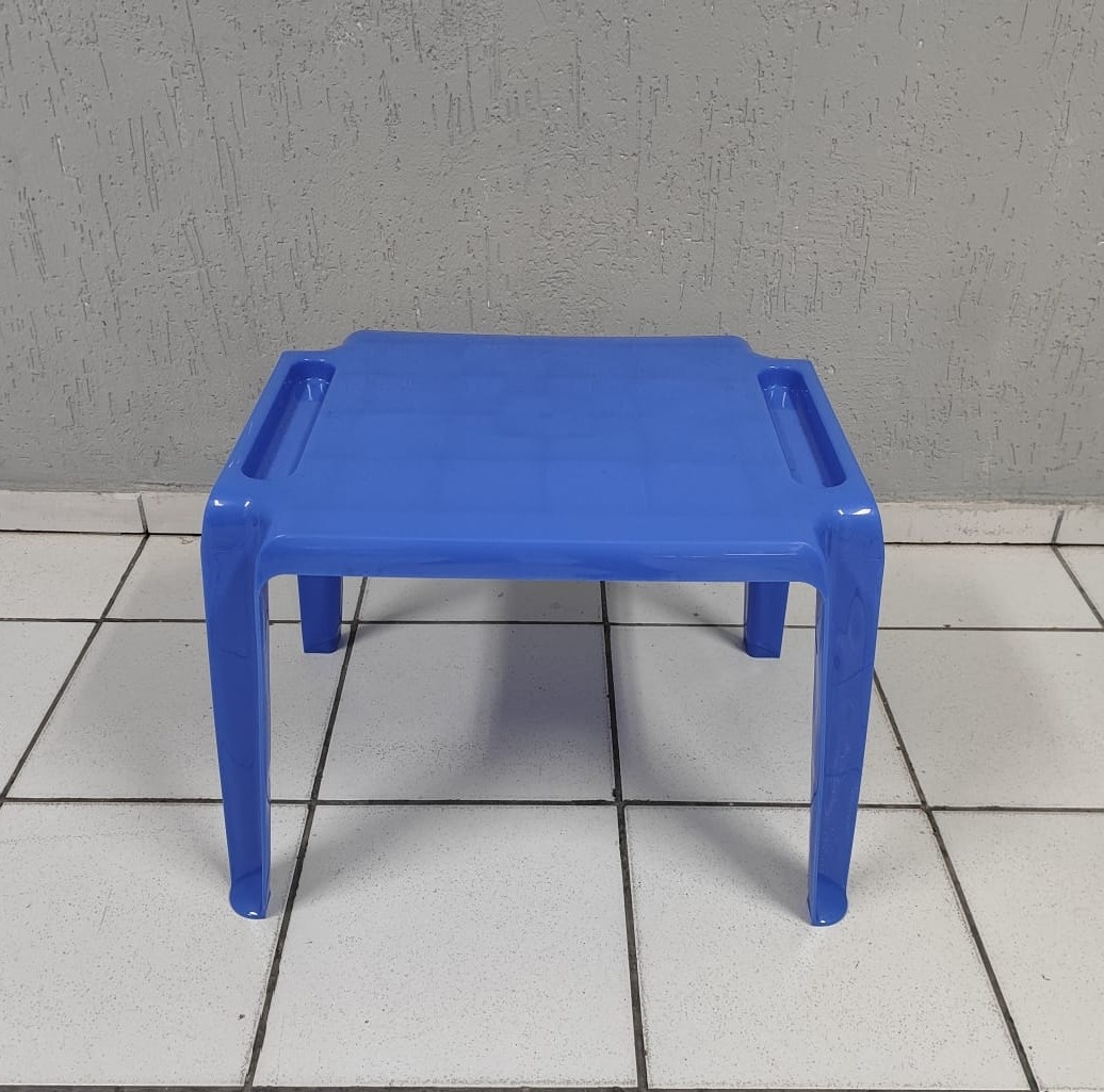 Mesa Infantil Azul 45Cm Alt X 59Cm Larg X 46Cm Comp - BB Festas Aluguel 