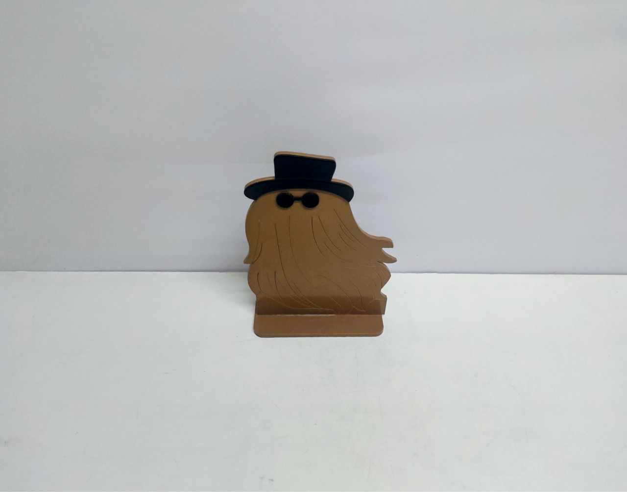 Totem Personagem Primo Itt (Família Addams) 28Cm Alt X 19Cm Diametro  - BB Festas Aluguel 