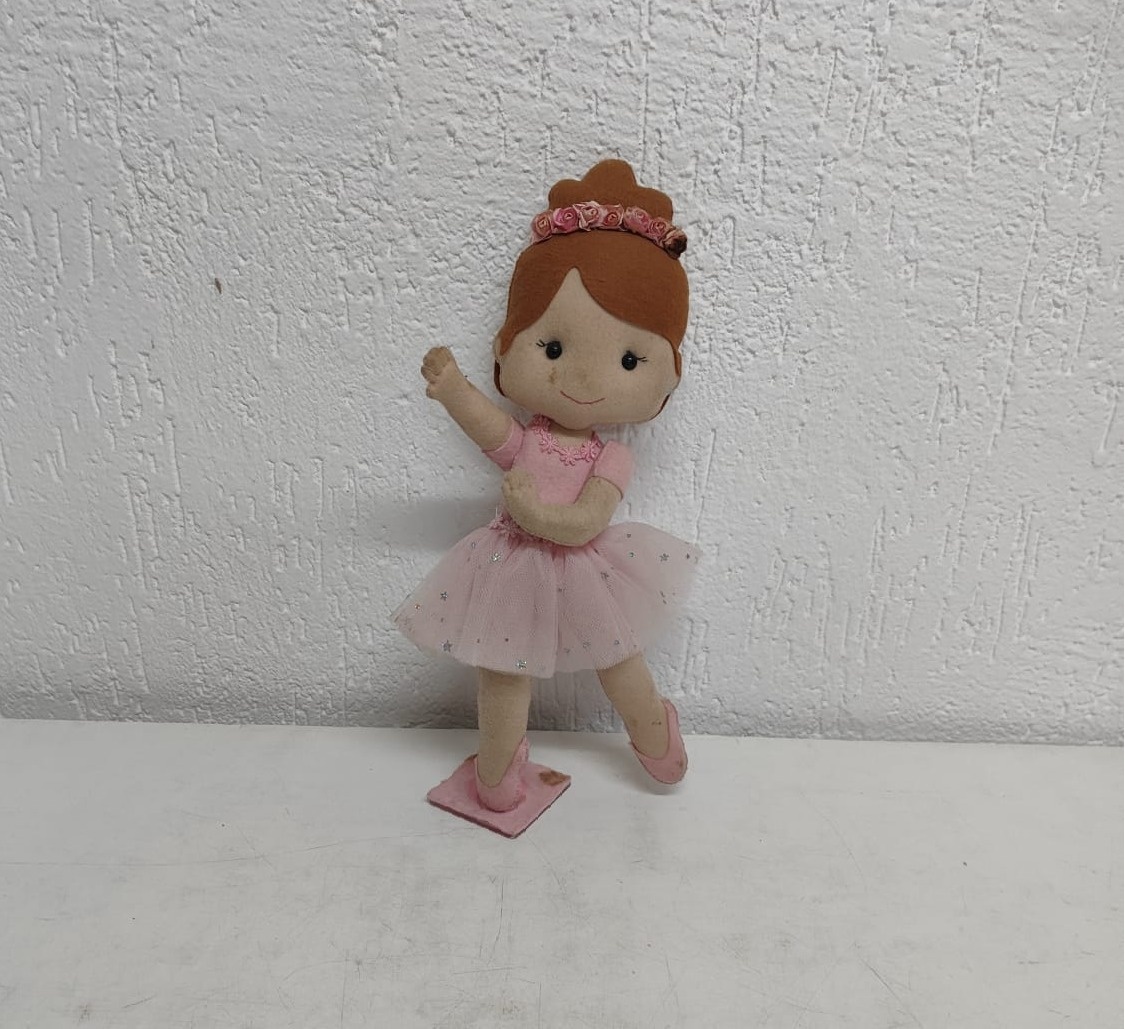 Feltro Bailarina Com Saia Tule - BB Festas Aluguel 