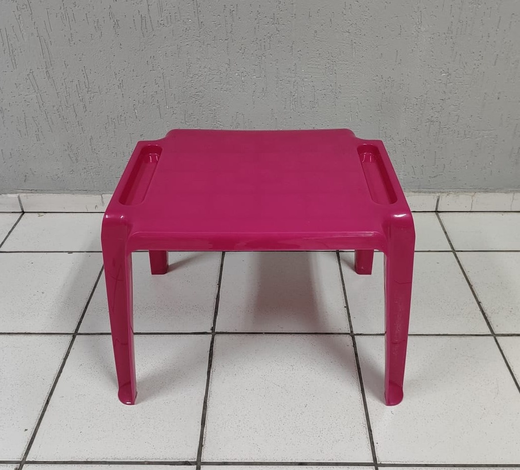 Mesa Infantil Pink 45Cm Alt X 59Cm Larg X 46Cm Comp - BB Festas Aluguel 