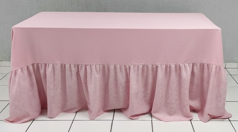 Toalha Decorativa Rosa Babado Listrado - BB Festas Aluguel 