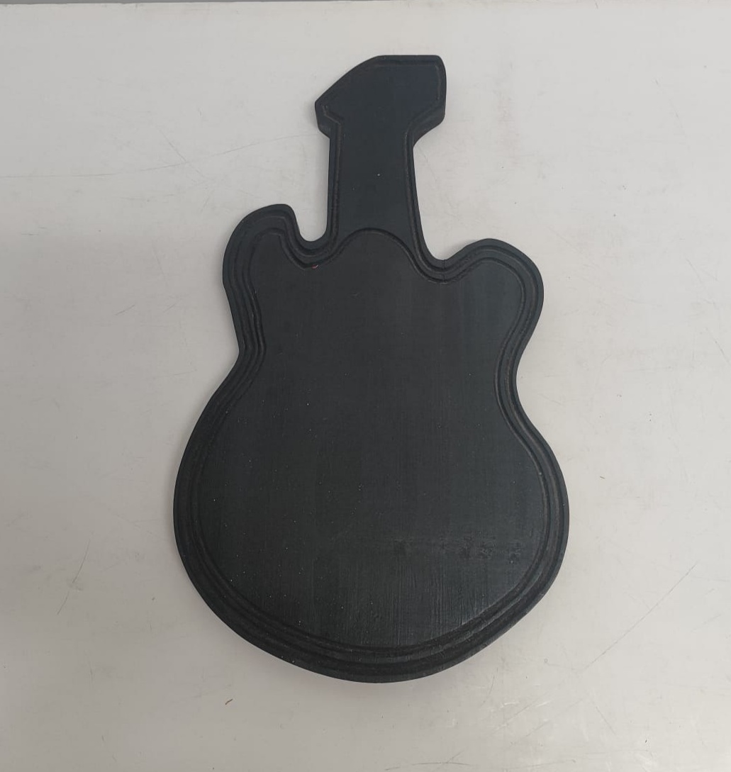 Tábua Guitarra Preto 25Cm Larg X 40Cm Comp - BBFestasAluguel 