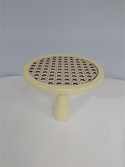 Porta Doce Alto Mdf Com Renda Amarelo Claro 20Cm X 22Cm - BB Festas Aluguel 