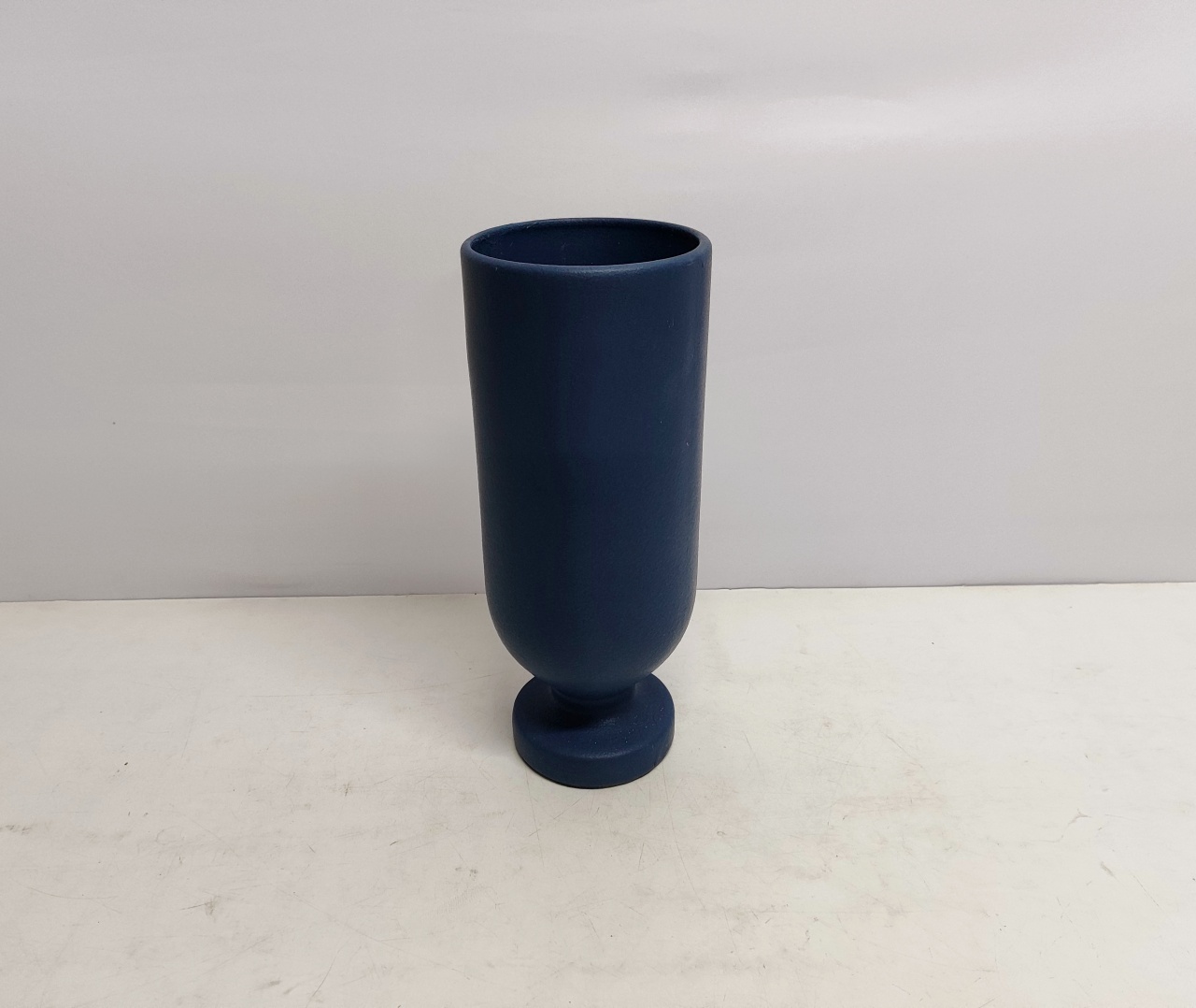 Vaso Celebration Azul Marinho Fosco 38Cm Alt X 15Cm Diametro - BB Festas Aluguel 