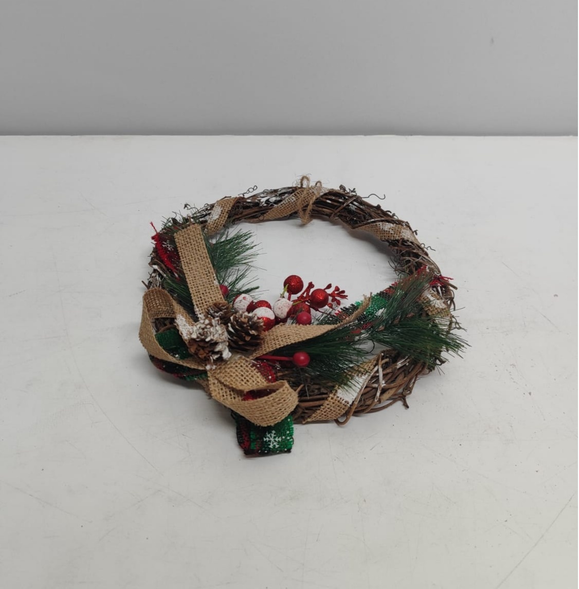 Arranjo Guirlanda de Natal Tradicional - BBFestasAluguel 