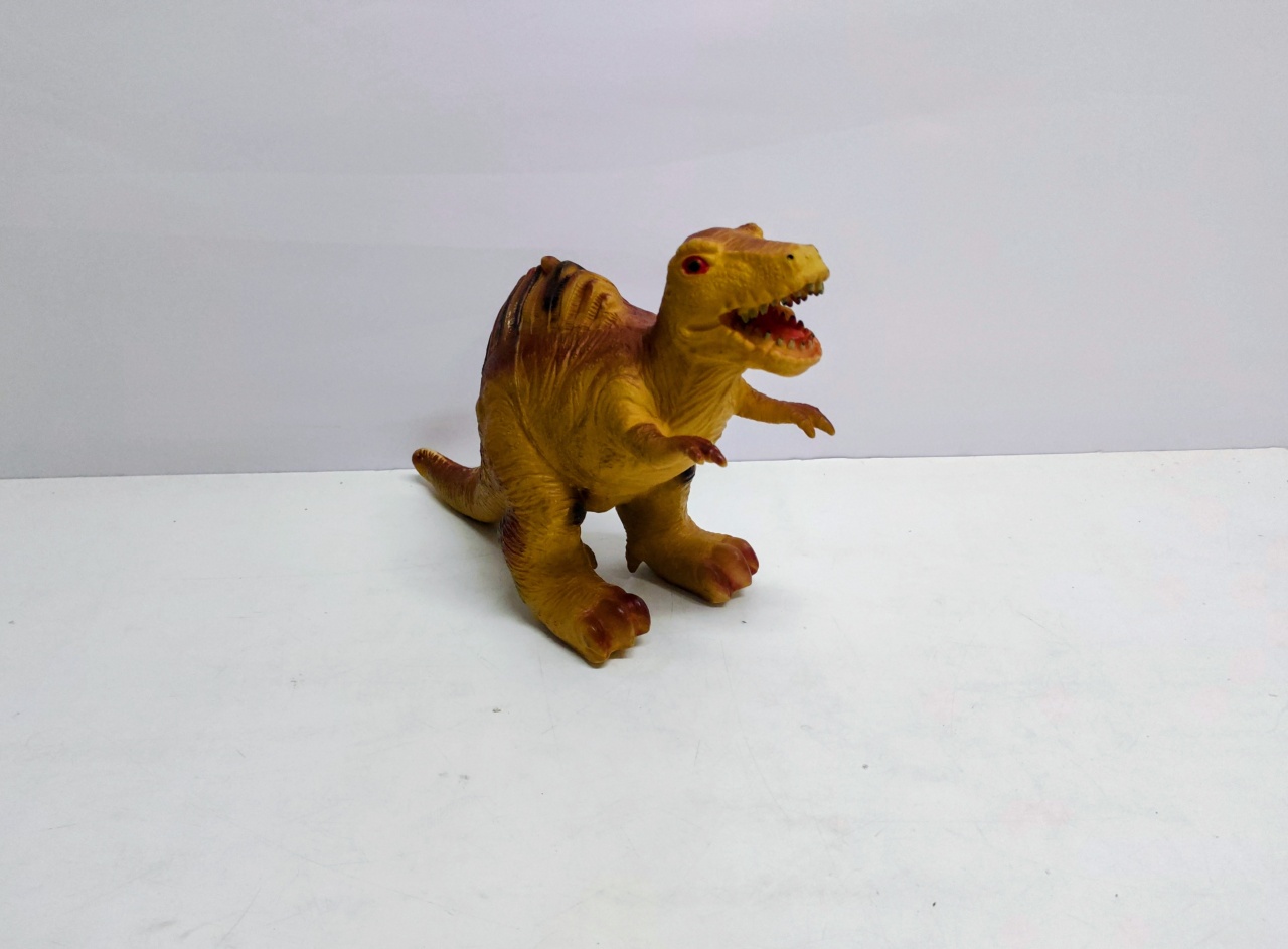 Dinossauro Decorativo de Borracha 24Cm Alt X 11Cm Larg X 27Cm Comp  - BB Festas Aluguel 
