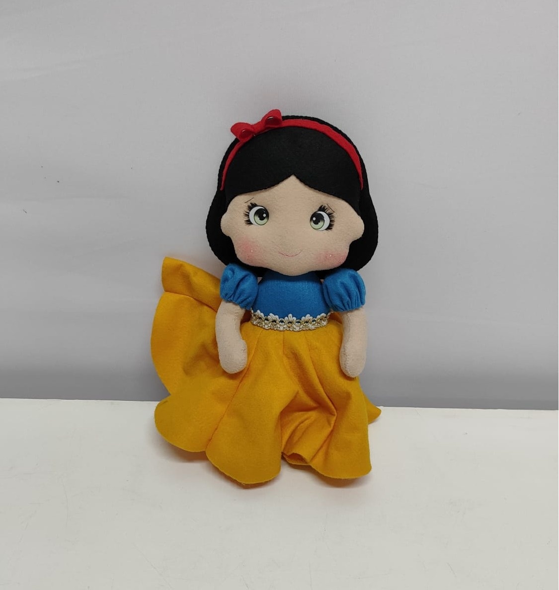 Feltro Branca de Neve - BB Festas Aluguel 