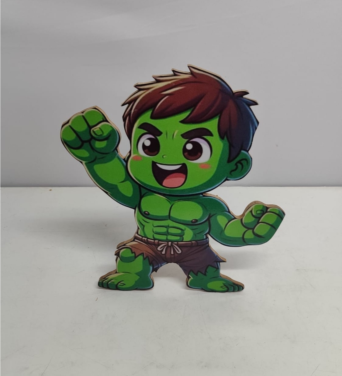 Totem Hulk Baby (Herois) 35Cm Alt X 30Cm Larg - BBFestasAluguel 