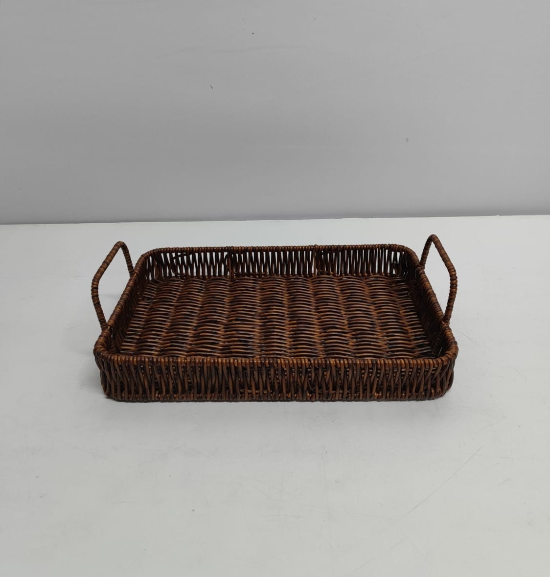 Bandeja Retangular de Vime Com Alça 25Cm X 30Cm  - BB Festas Aluguel 
