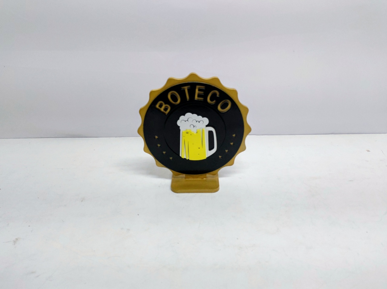 Totem Nome Boteco Com Bebida 21Cm Alt X 20Cm Larg  - BB Festas Aluguel 