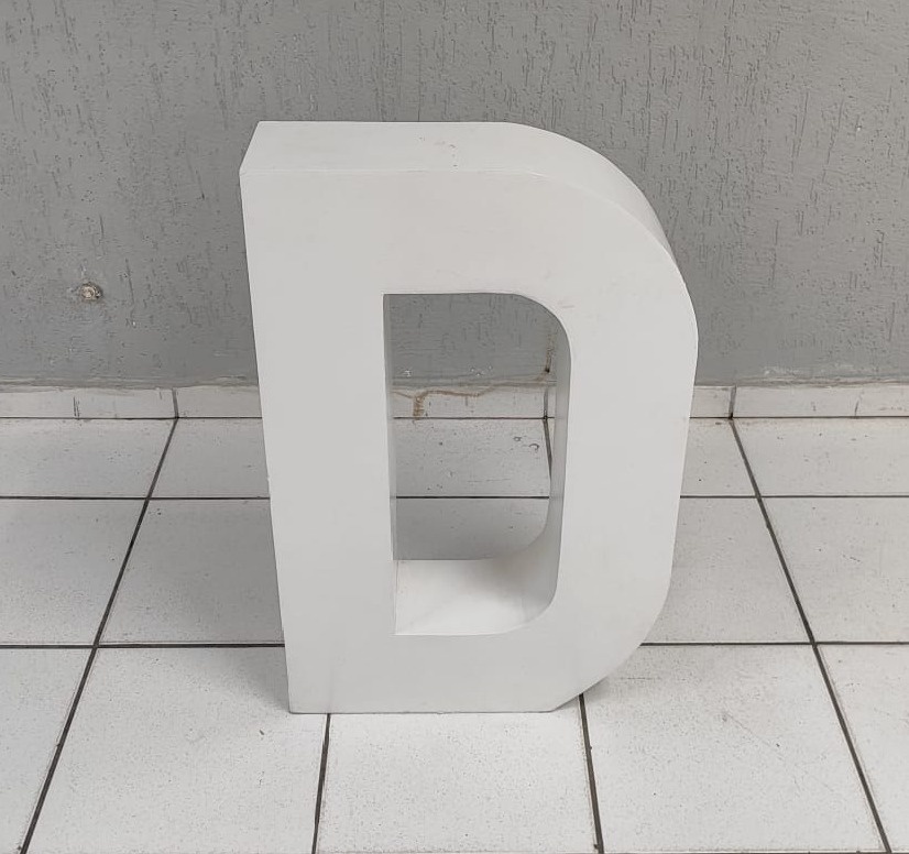 Letra D Mdf 80Cm - BB Festas Aluguel 