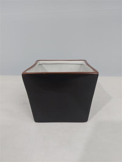 Cachepo Quadrado P Preto Alt10Cm 11Cm X 11Cm - BB Festas Aluguel 