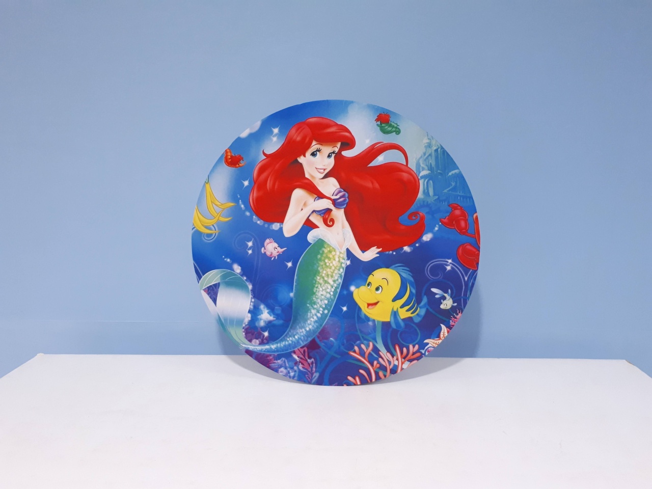 Painel Sublimado Redondo Ariel 60Cm  - BB Festas Aluguel 