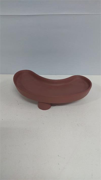 Bandeja Fosca Orgânica Meia Lua Com Pé Marrom 5Cm X19Cm X 22Cm - BB Festas Aluguel 