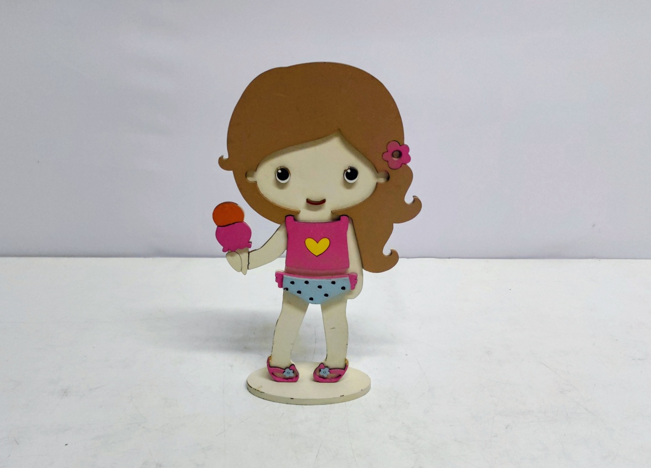 Totem Pool Party Menina 26Cm Alt X 15Cm Larg  - BB Festas Aluguel 