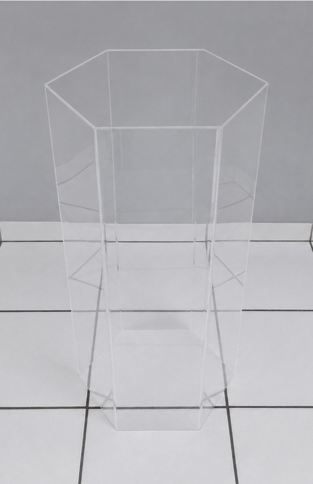 Acrílico Hexagonal G 80Cm Alt X 40Cm X 40Cm - BBFestasAluguel 