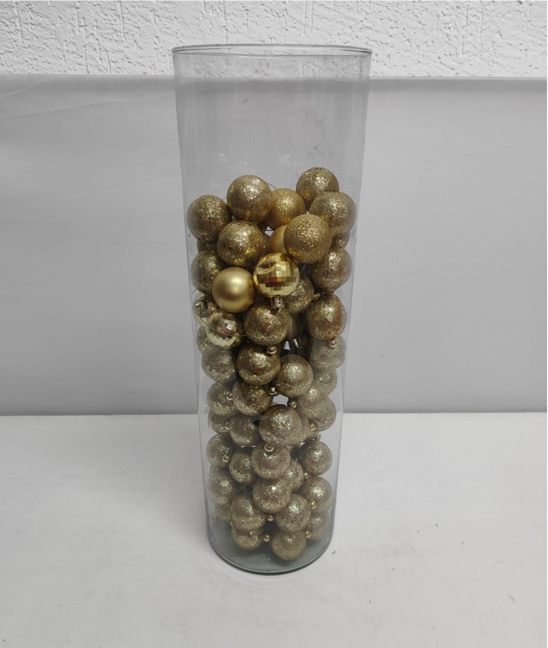 Bolas de Natal Dourada Brilhoso - BBFestasAluguel 