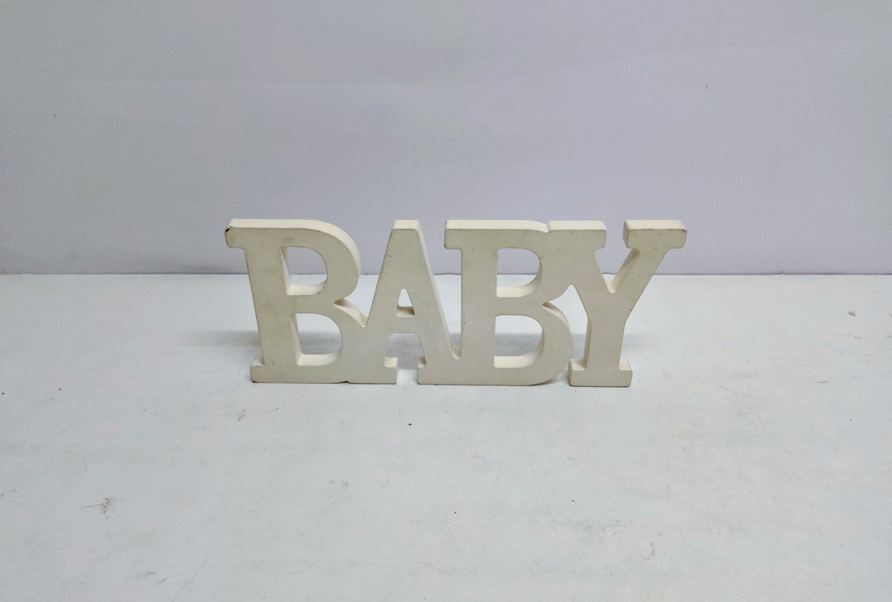 Letreiro Baby Branco Mdf 15Cm Alt X 35Cm Larg  - BB Festas Aluguel 