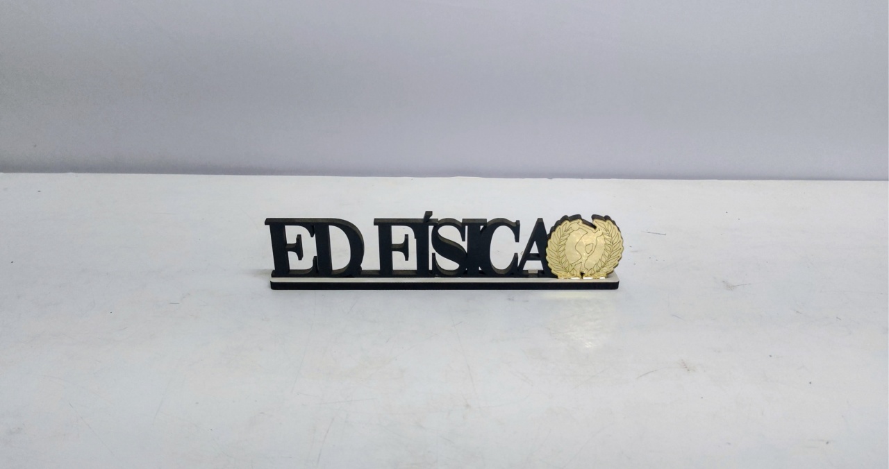 Totem Formatura Ed. Física - BB Festas Aluguel 