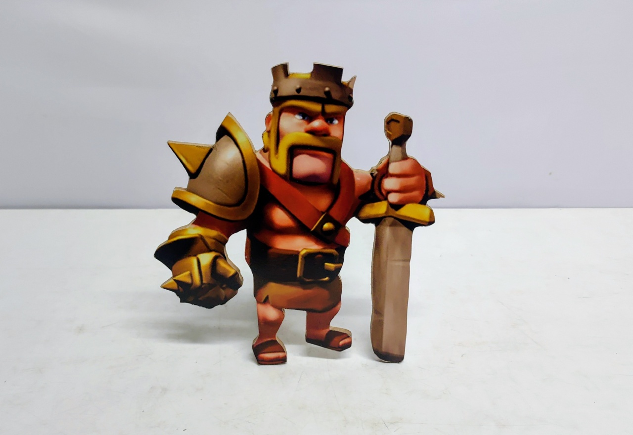 Totem Rei Bárbaro (Clash of Clans) - BB Festas Aluguel 