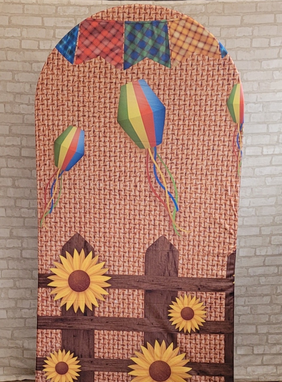 Capa Painel Romano  Festa Junina - lucia mendonça decoraçoes