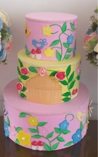 Bolo Jardim G - lucia mendonça decoraçoes