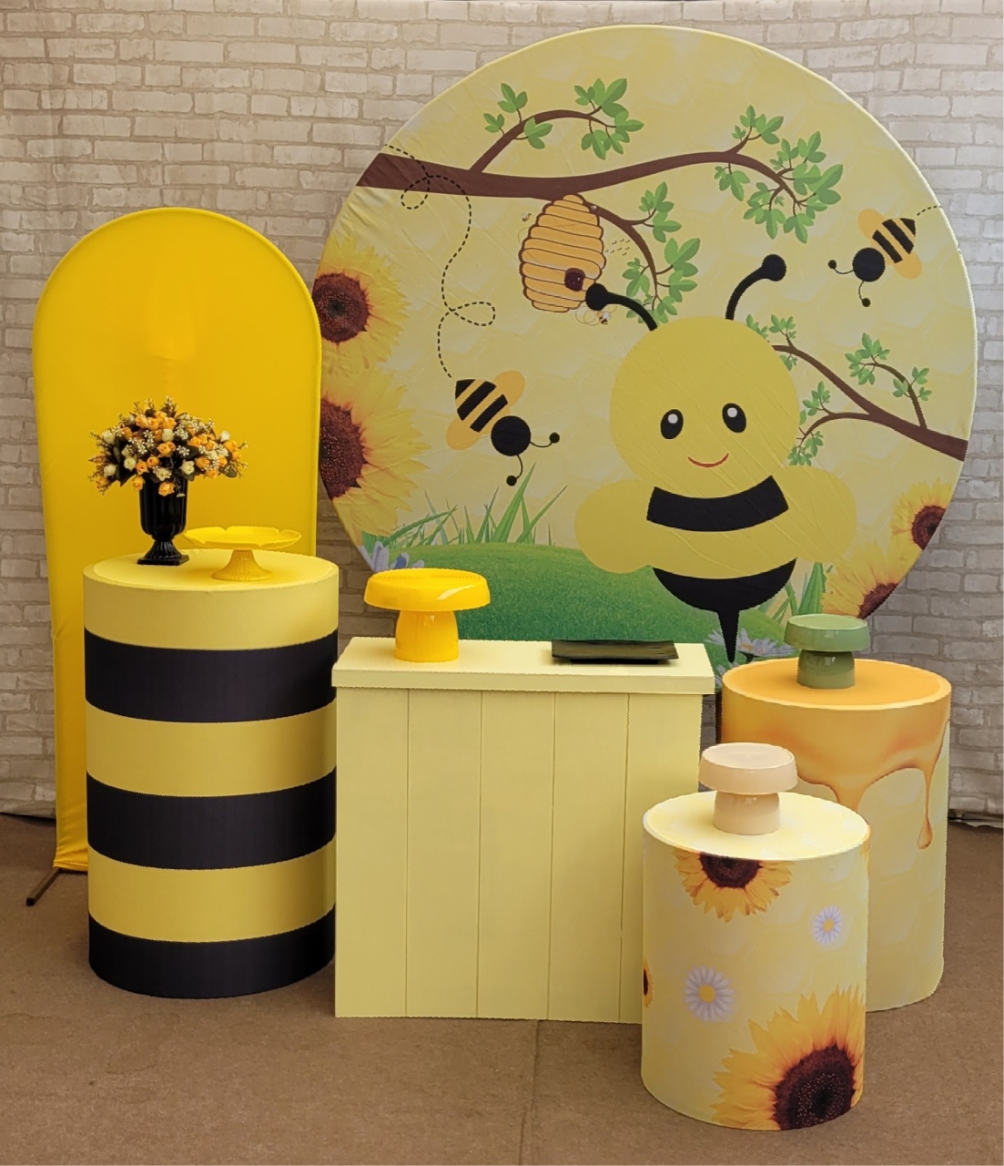 Abelhinha G - lucia mendonça decoraçoes