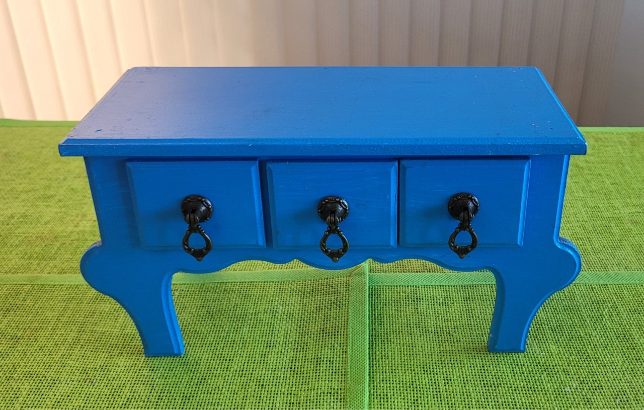 Armário Azul Bic - lucia mendonça decoraçoes